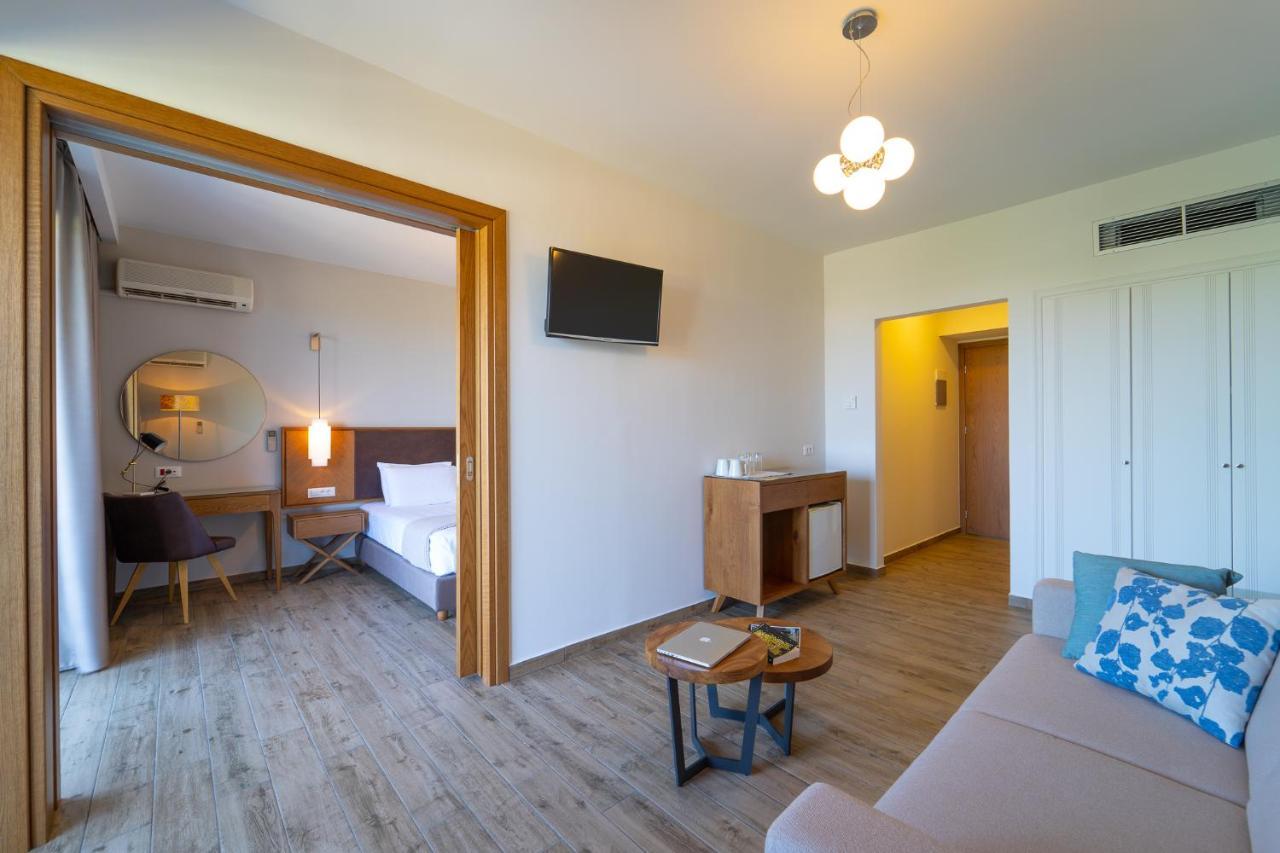 Achilles Hill Hotel Метоні Екстер'єр фото